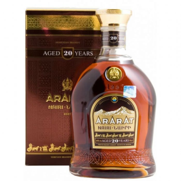 אררט ברנדי Ararat Brandy 20 Years תמונה של אררט ברנדי Ararat Brandy 20 Years