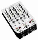 מיקסר ברינגר BEHRINGER VMX 300